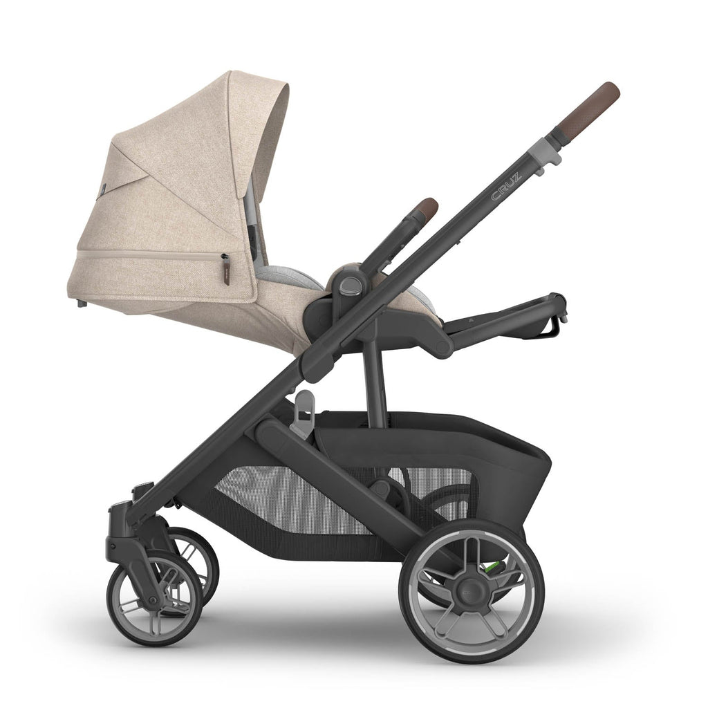 UPPAbaby Cruz V3 Pushchair & Accessory Bundle - Liam