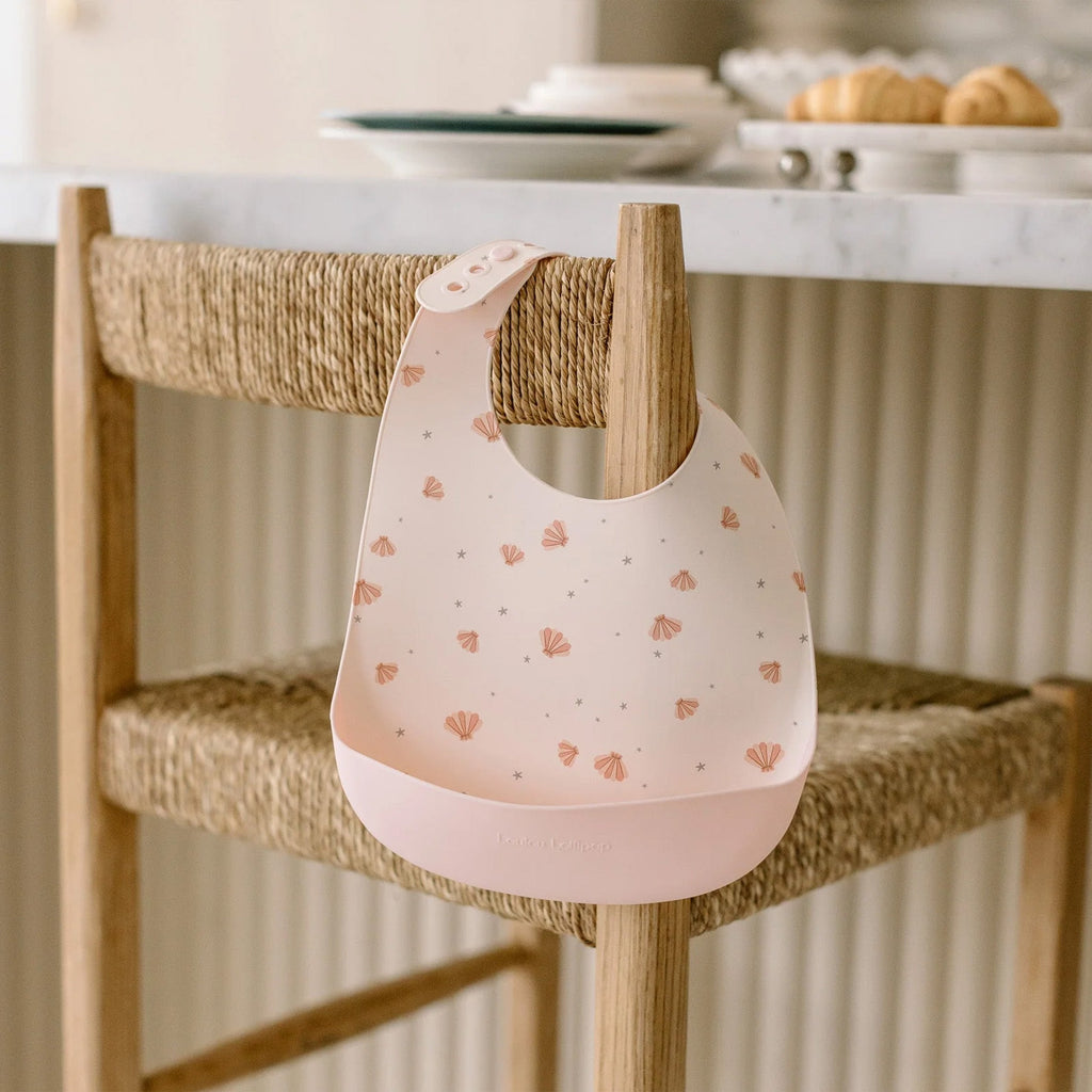 Silicone Bib Printed - Pink Seashells