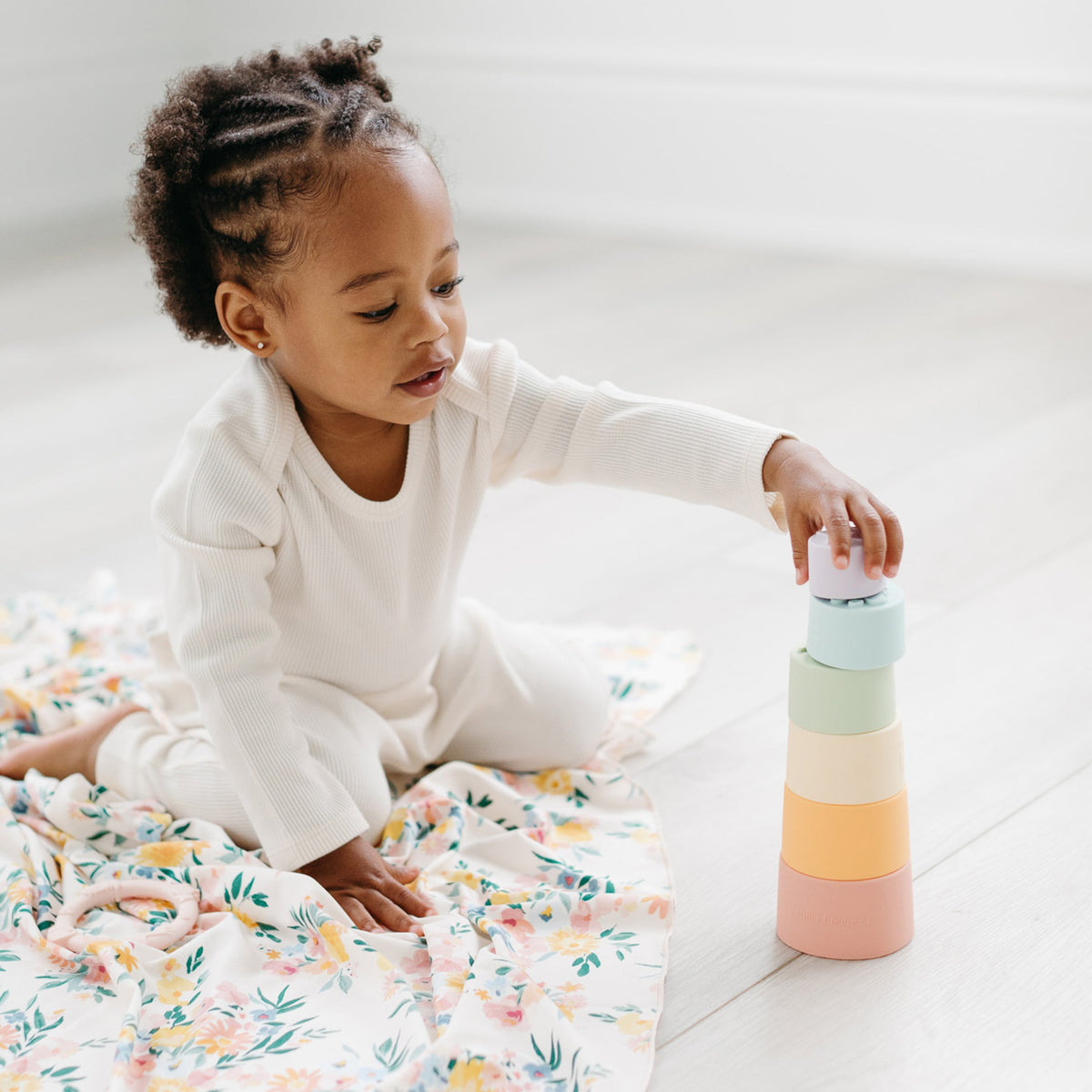 Stacking Cups - Rainbow