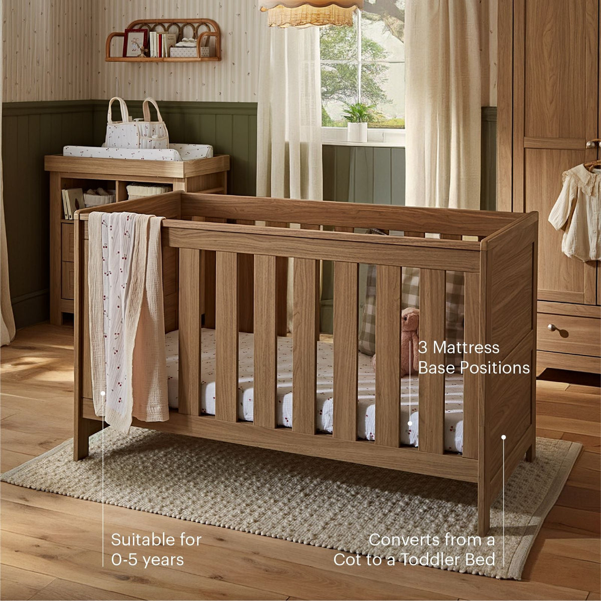 CuddleCo Burford 2 Piece Nursery Furniture Set - Oak
