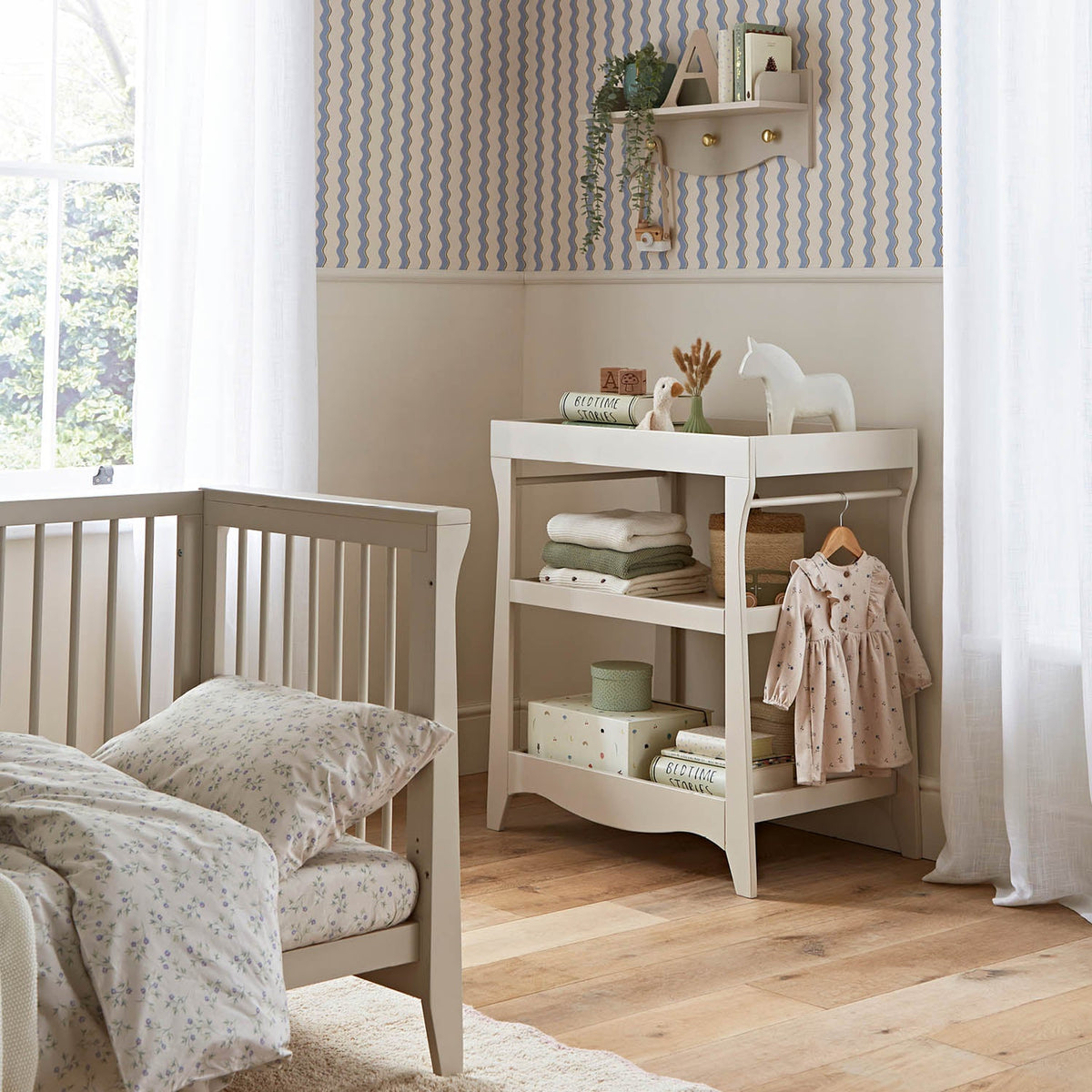 CuddleCo Clara Mini Changer - Cashmere