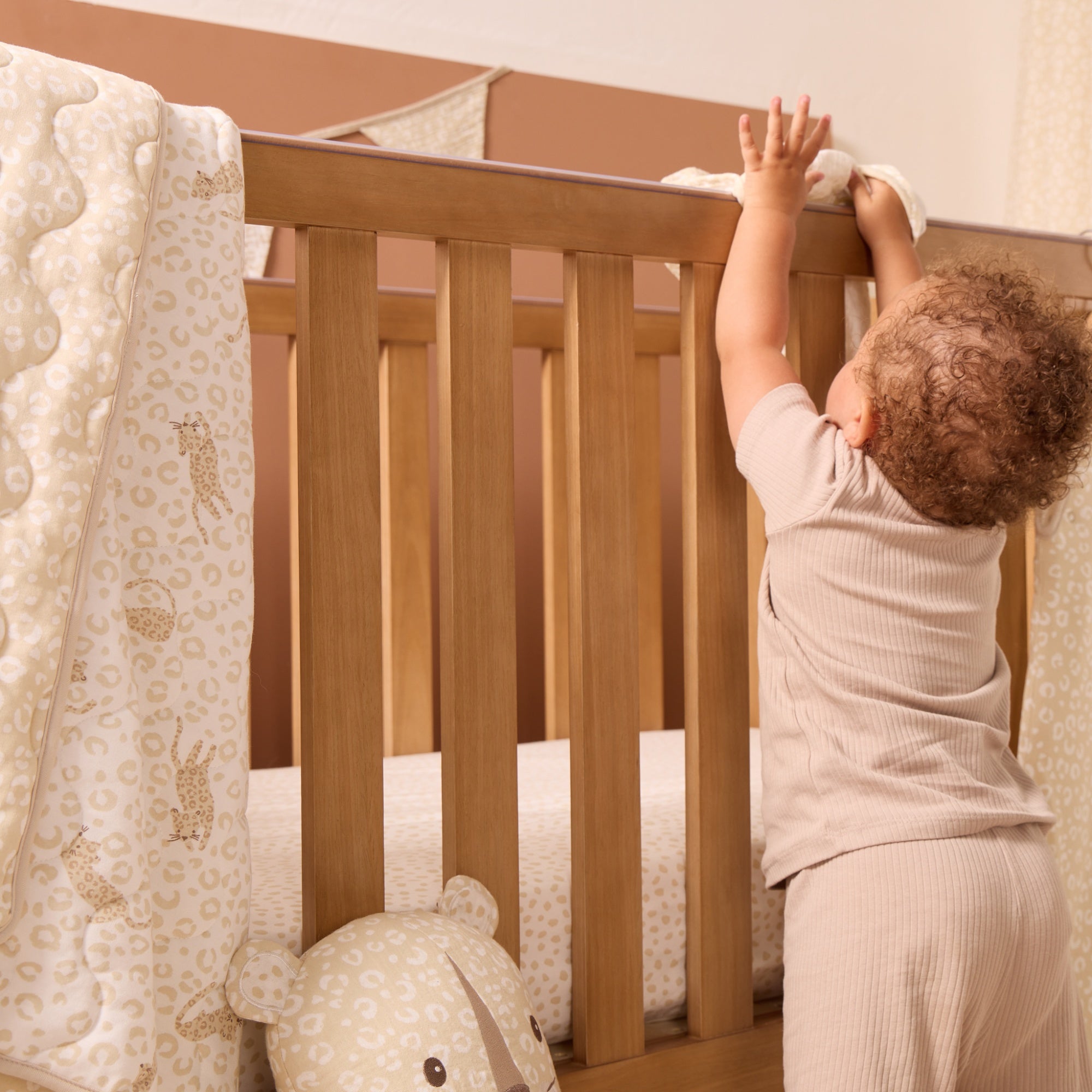 Tutti Bambini Cot/Cot Bed Coverlet - Love Cats