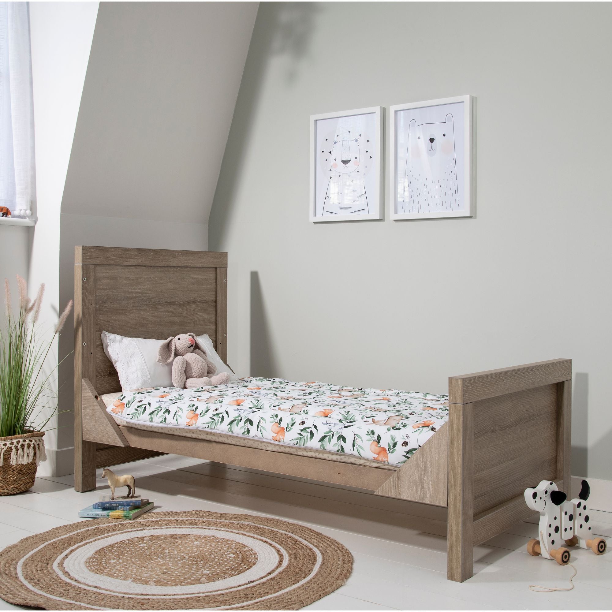 Tutti Bambini Modena 3 in 1 Cot Bed - Oak