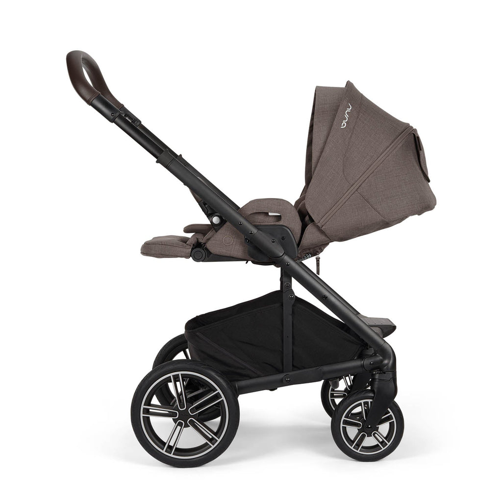 Nuna MIXX Next with ARRA Flex & Base Curv Travel System Bundle - Chestnut