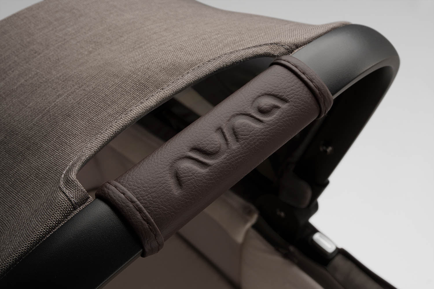 Nuna MIXX Next Carrycot - Chestnut
