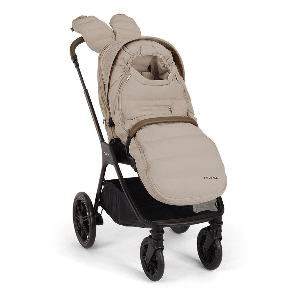 Nuna TRIV LX All Season with ARRA Flex & Base Curv Travel System Bundle - Cosmopolitan