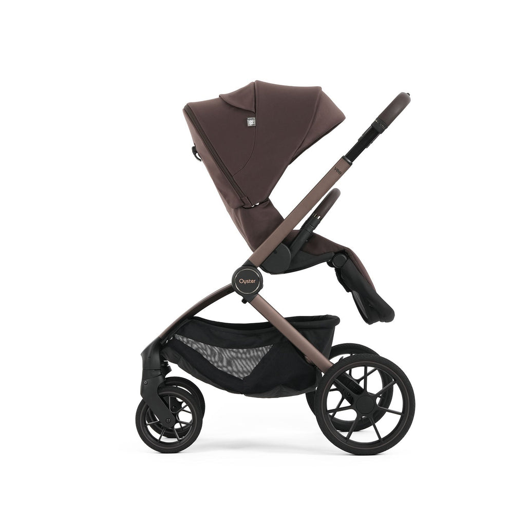 Oyster Vee Luxury Capsule 360 Travel System Bundle - Chocolate