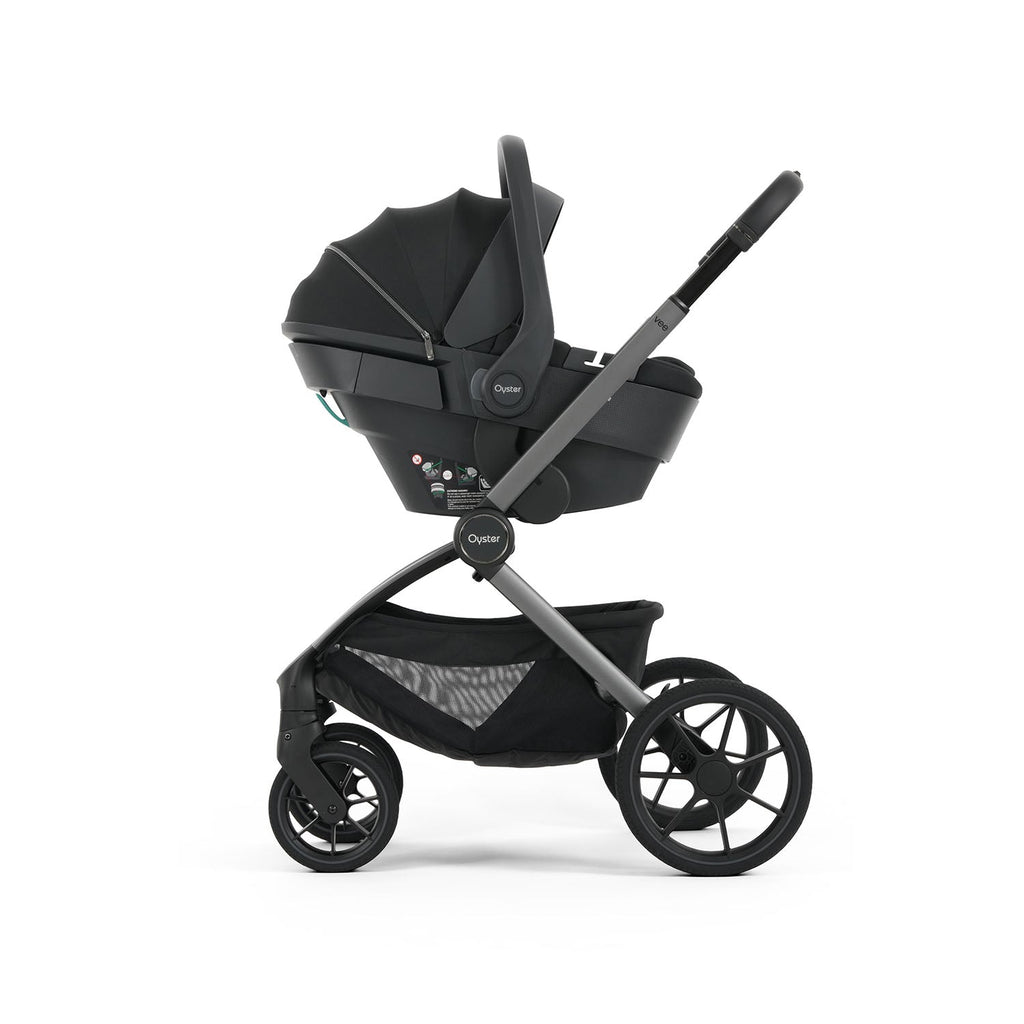 Oyster Vee Pushchair & Accessory Bundle - Liquorice