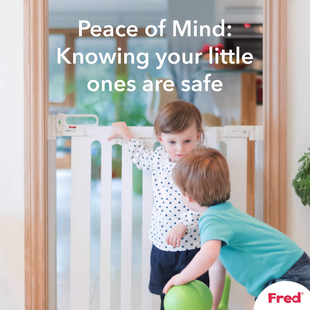 Fred Safety Screw Fit Wooden Stairgate