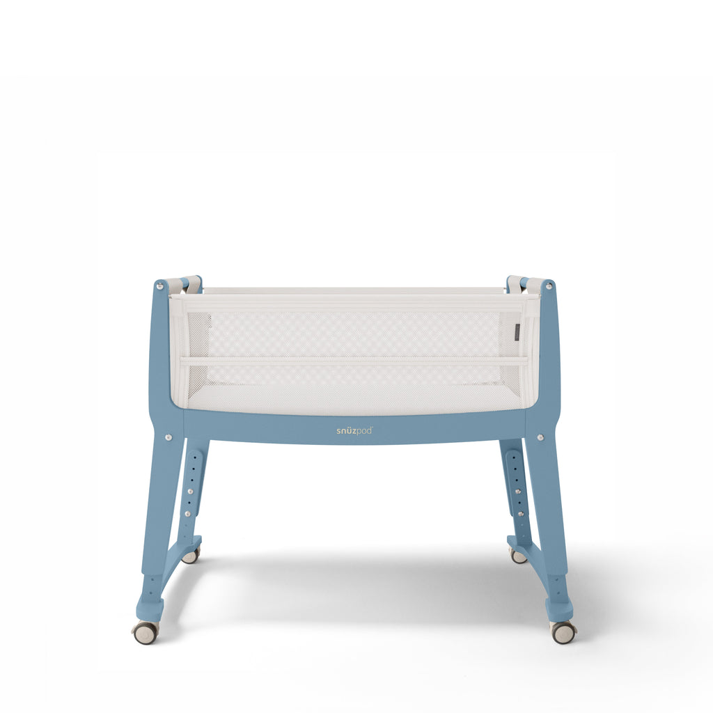SnuzPod Studio Bedside Crib - Santorini Sky