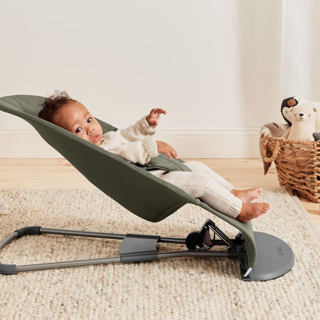 BabyBjörn Bliss Woven Petal Quilt Baby Bouncer - Dark Green