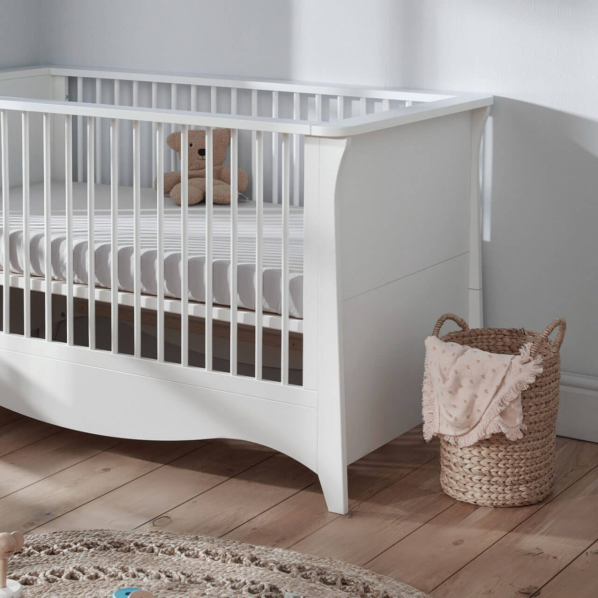CuddleCo Clara 3 Piece Nursery Furniture Set (Cot Bed, Dresser & Wardrobe) - White 12