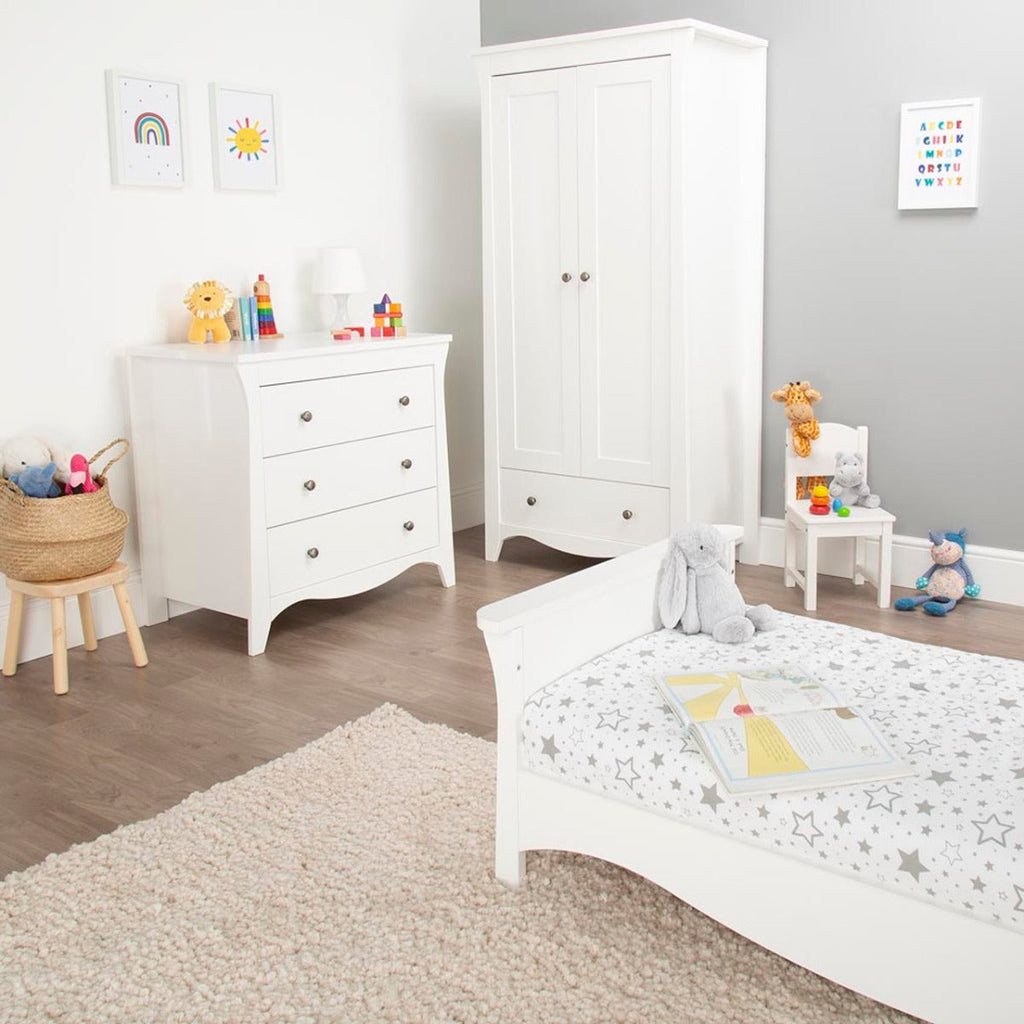 CuddleCo Clara 3 Piece Nursery Furniture Set (Cot Bed, Dresser & Wardrobe) - White 19