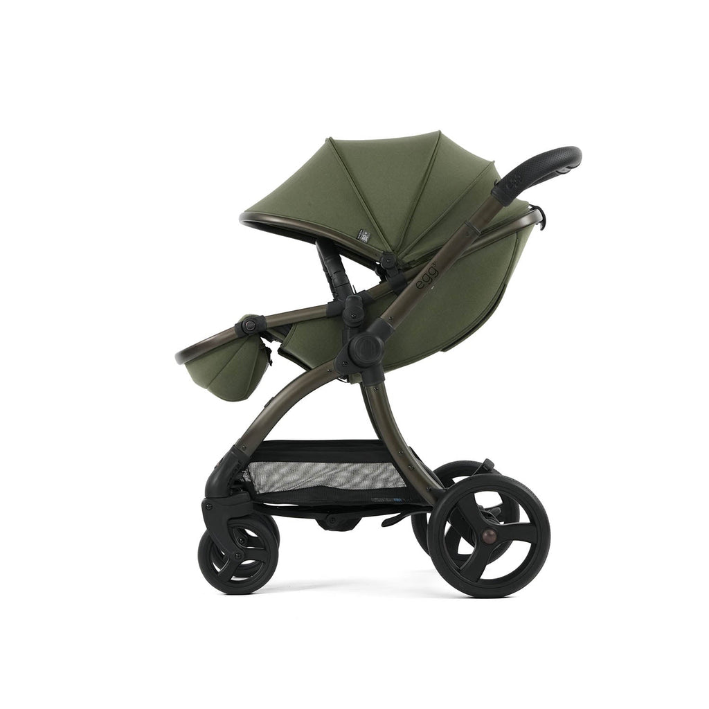 Egg 3 Ultimate Shell 360 Car Seat & Nursery Essentials Bundle - Sage