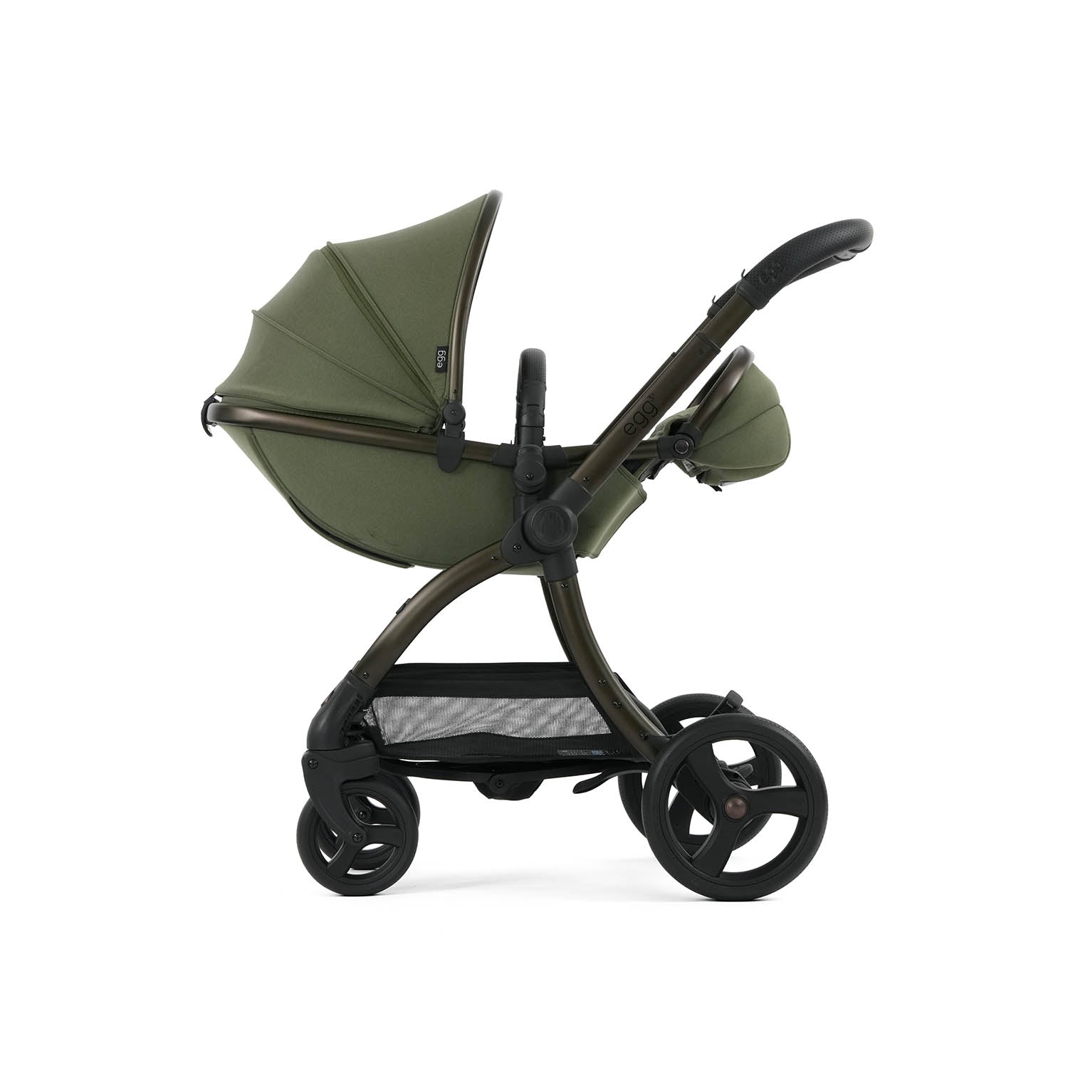 Egg 3 Ultimate Shell 360 Car Seat & Nursery Essentials Bundle - Sage