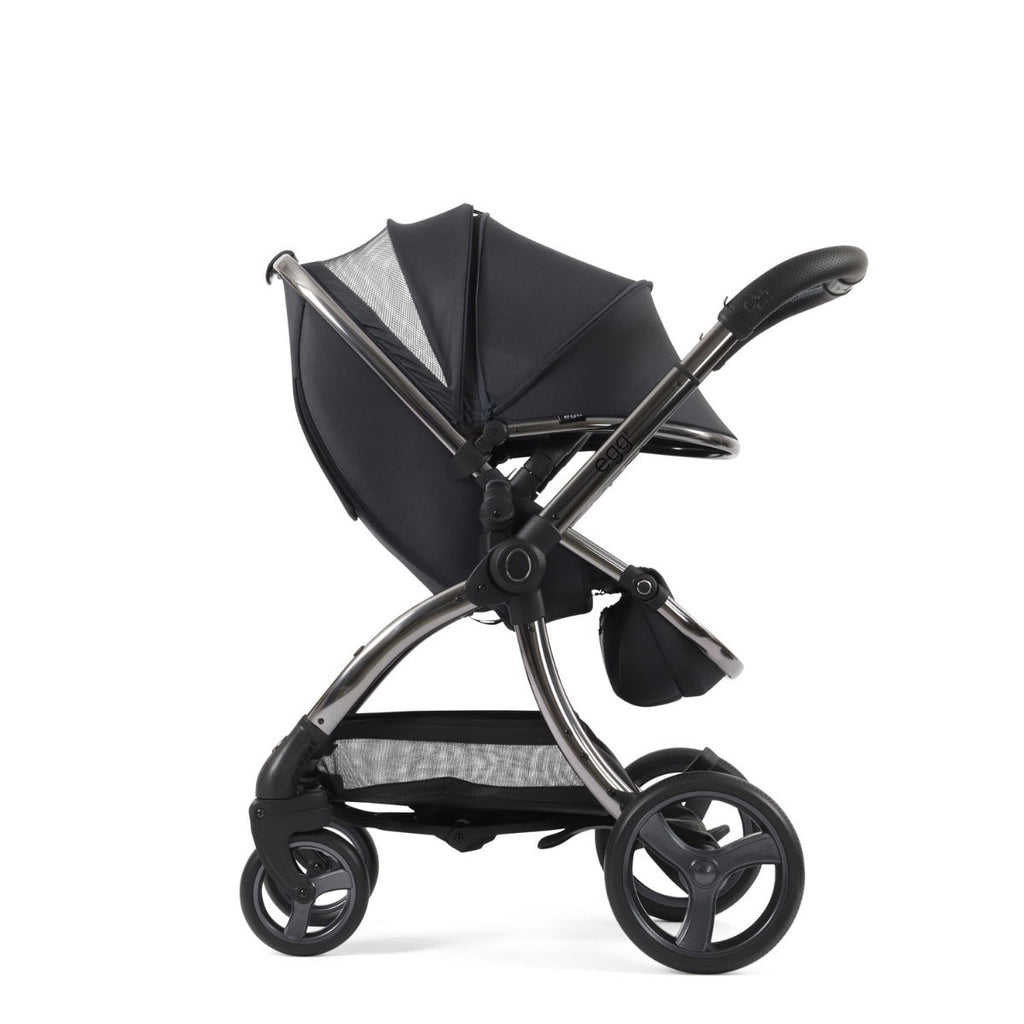 Egg 3 Luxury Maxi-Cosi Cabriofix i-Size Travel System Bundle - Carbonite 8