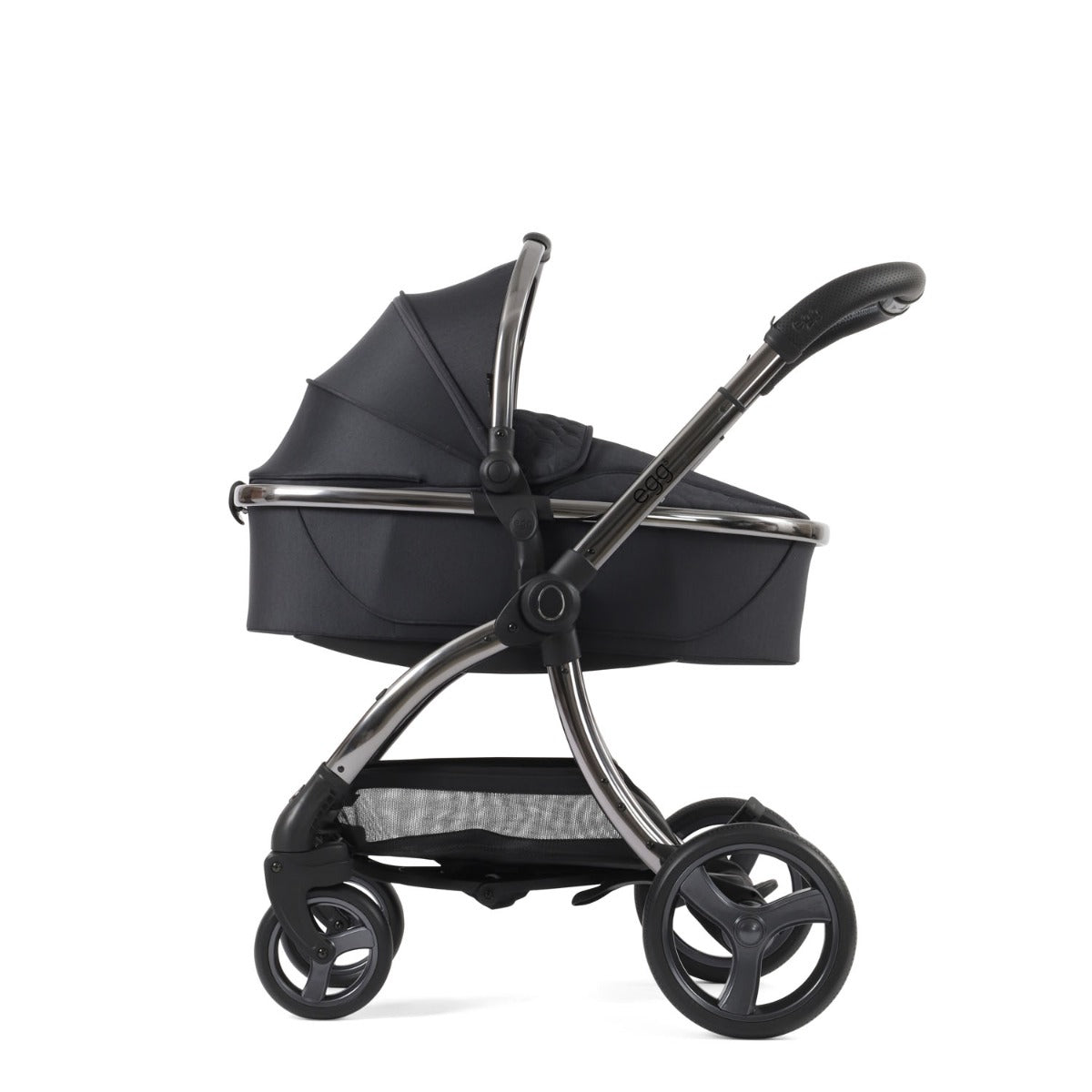 Egg 3 Ultimate Shell 360 Travel System Bundle - Carbonite
