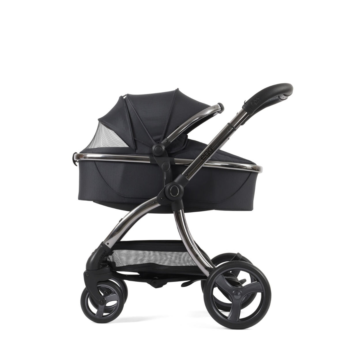 Egg 3 Luxury Maxi-Cosi Cabriofix i-Size Travel System Bundle - Carbonite 23