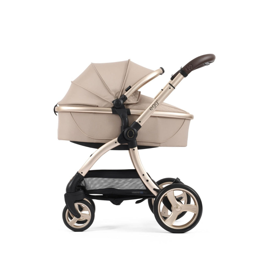 Egg 3 Stroller and Carrycot - Feather 15