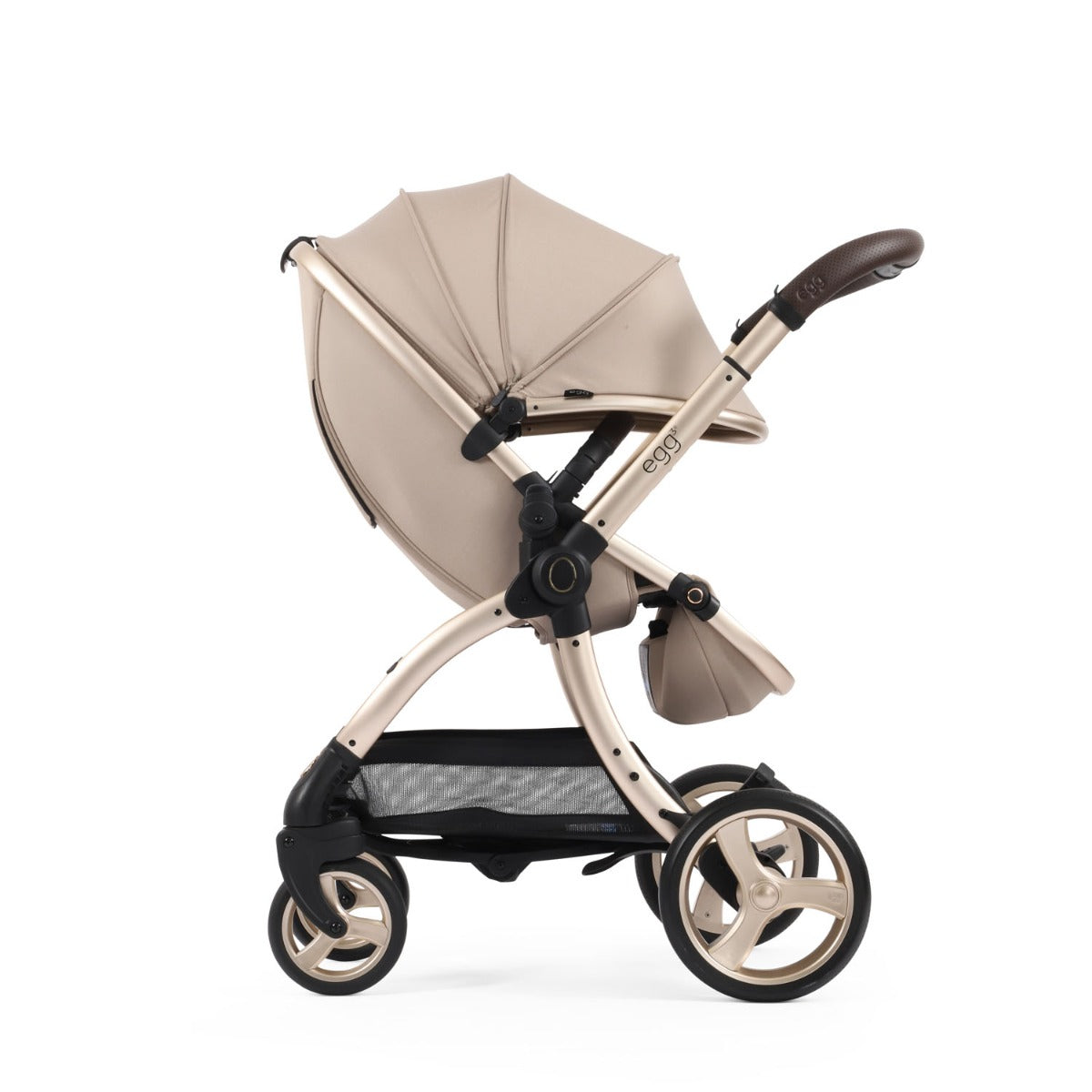 Egg 3 Stroller and Carrycot - Feather 2