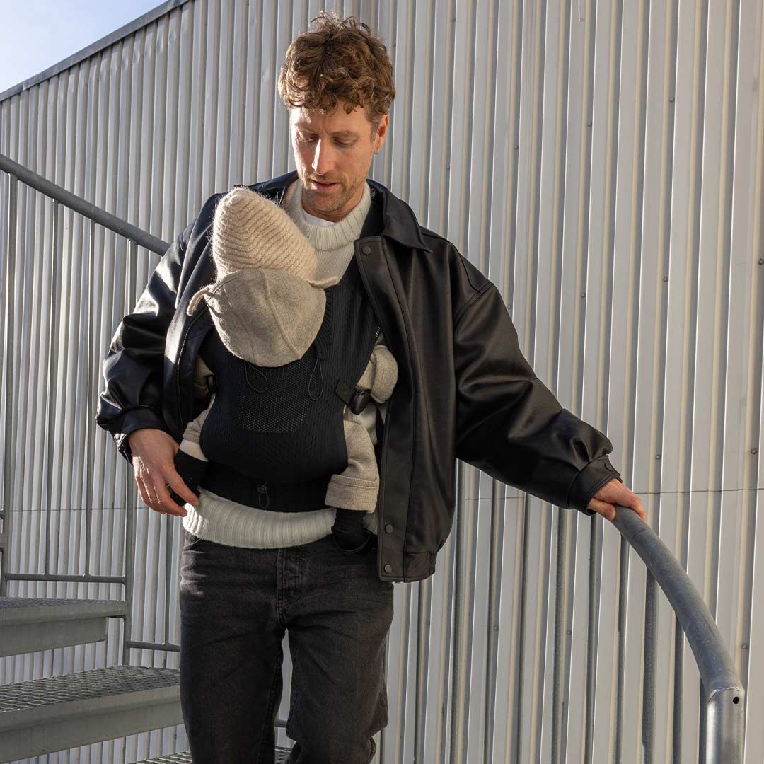 Flybaby Baby Carrier - Black
