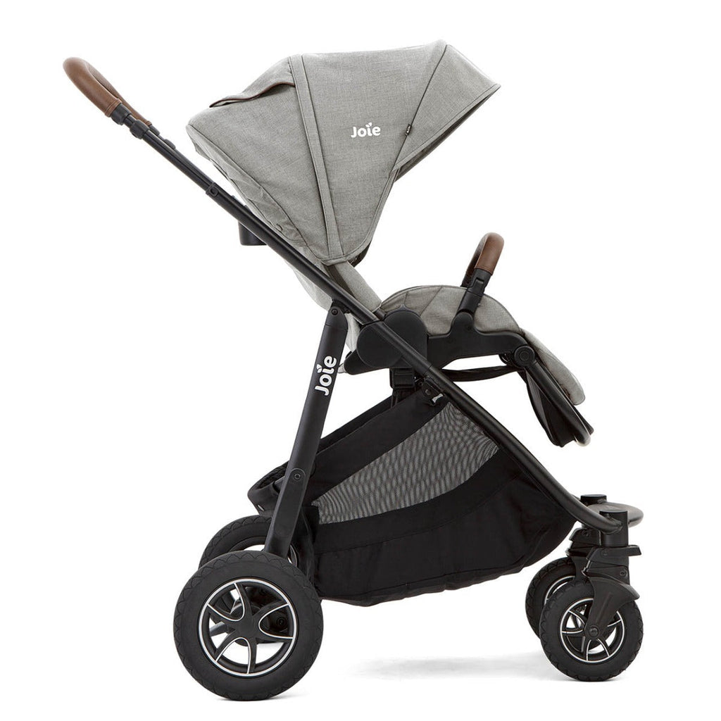 Joie Versatrax with Ramble XL Carrycot - Pebble 10