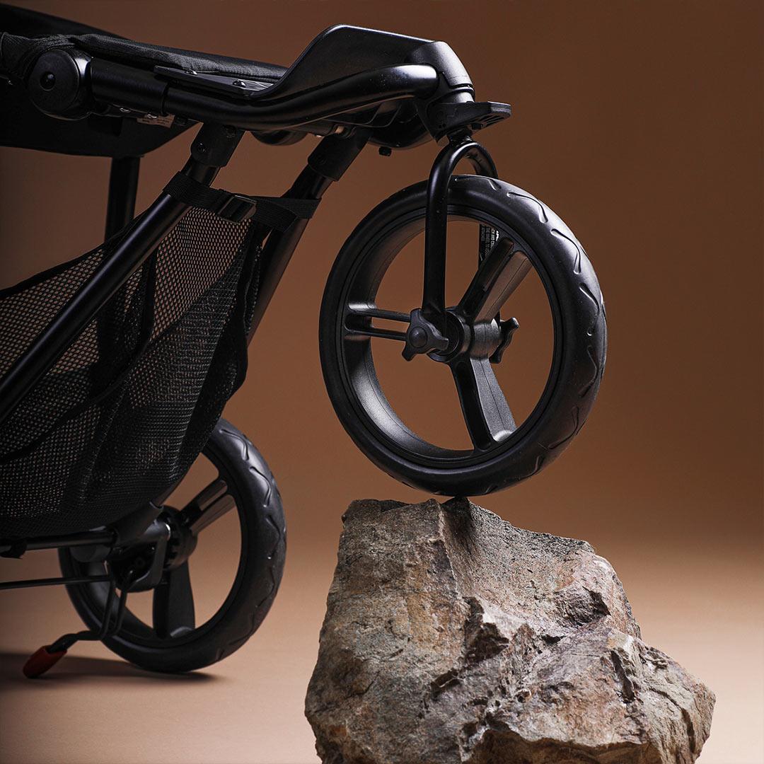 Mountain Buggy Swift Pushchair - Caviar