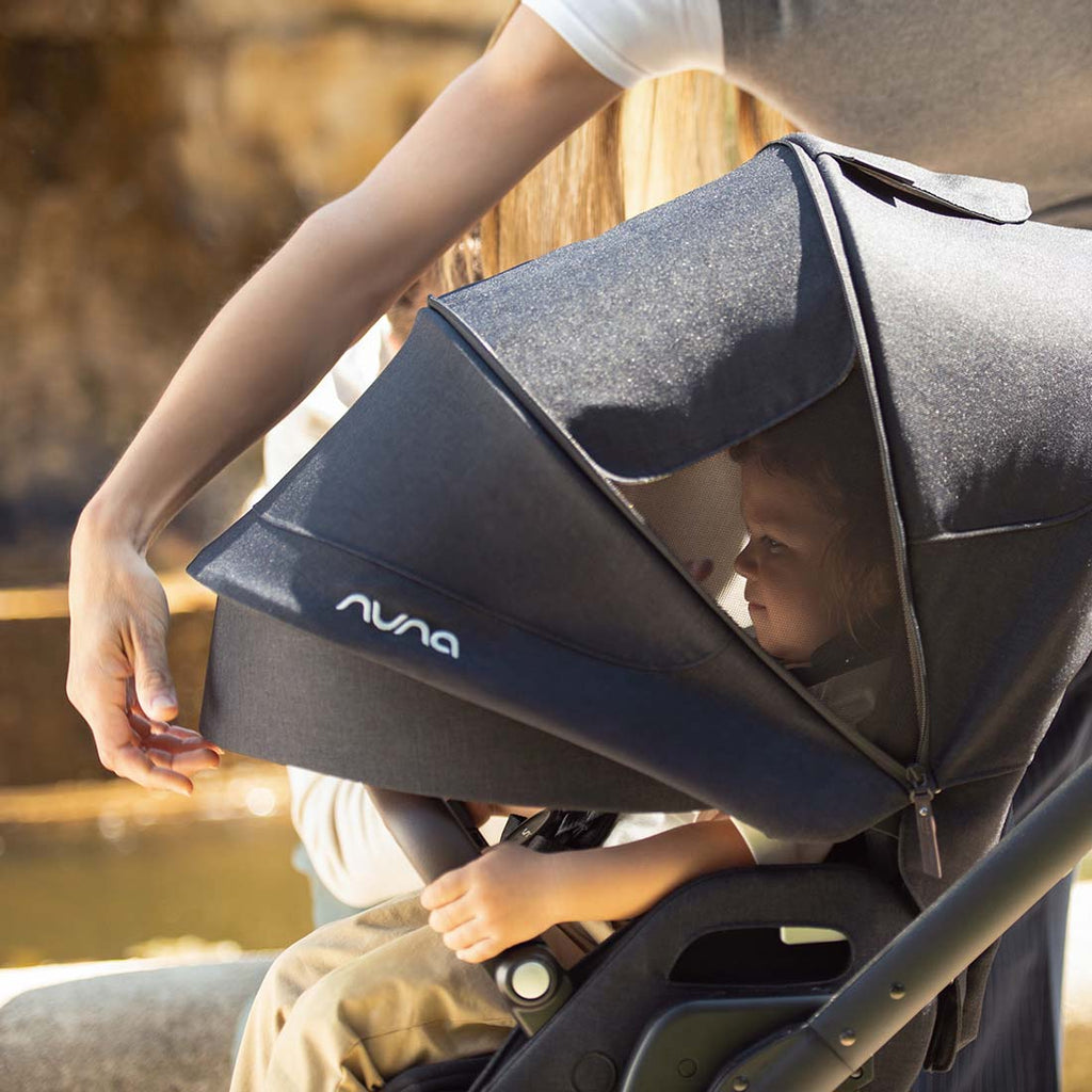 Nuna MIXX Next with ARRA Flex & Base Curv Travel System Bundle - Cosmopolitan