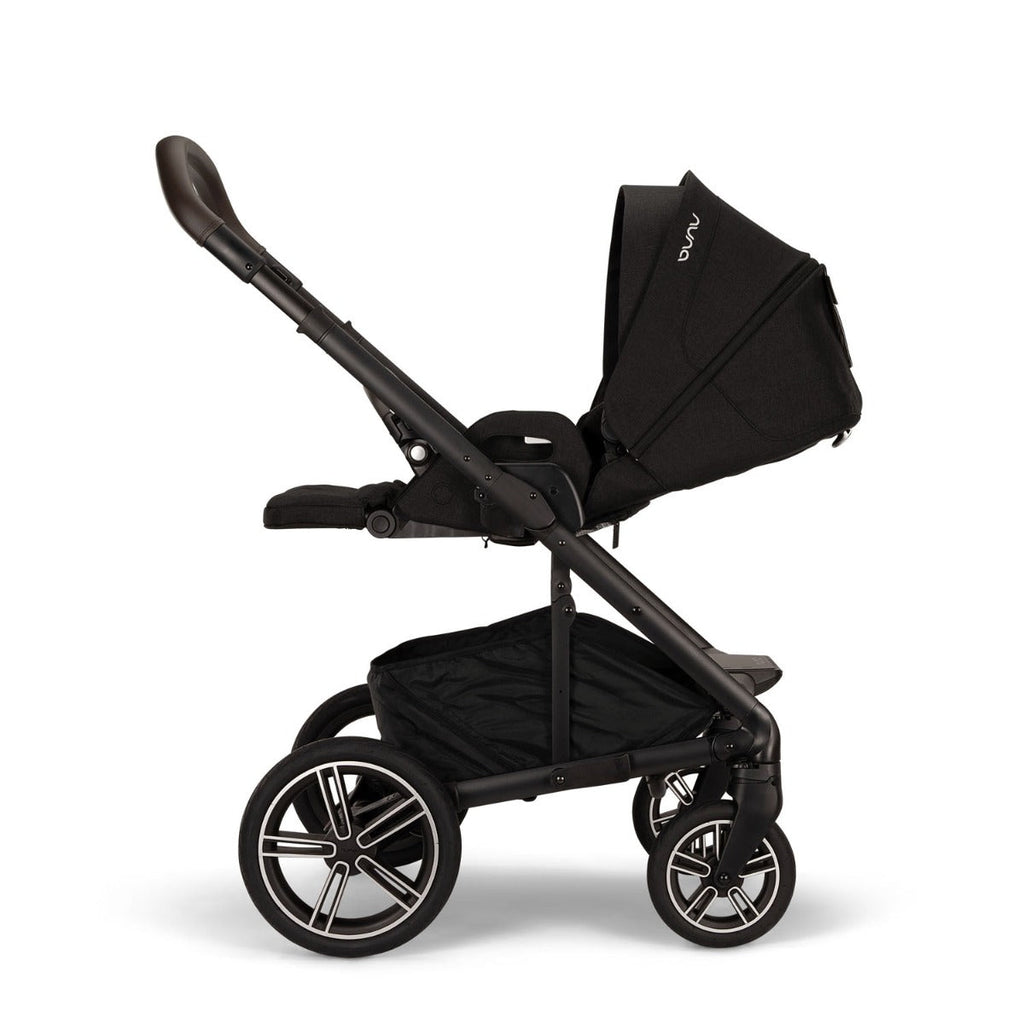 Nuna MIXX Next Pushchair + CARI Carrycot - Caviar 11