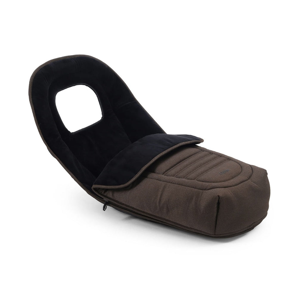 BabyStyle Oyster 4 Ultimate Baby & Toddler 360 Car Seat Bundle - Chocolate Velvet