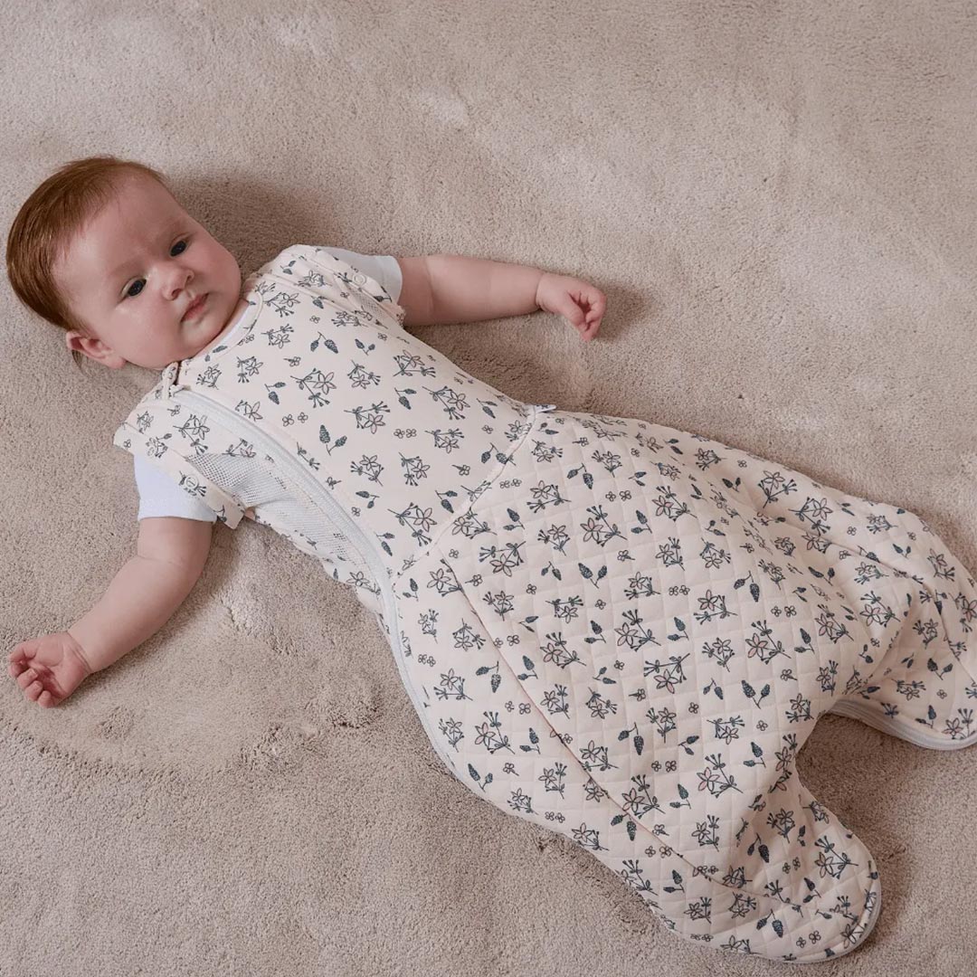 Purflo Swaddle to Sleep Bag 2.5 Tog 0-4m All Seasons - Daisy Dreams
