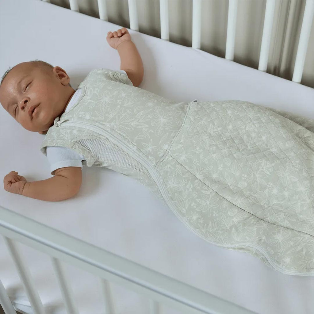 Purflo Swaddle to Sleep Bag 2.5 Tog 0-4m -  Magical Garden