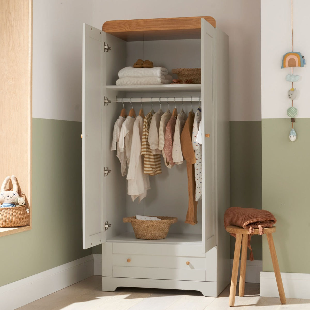 Tutti Bambini Malmo Cot Bed & Rio Furniture 3pc Set - Dove Grey/Oak 30