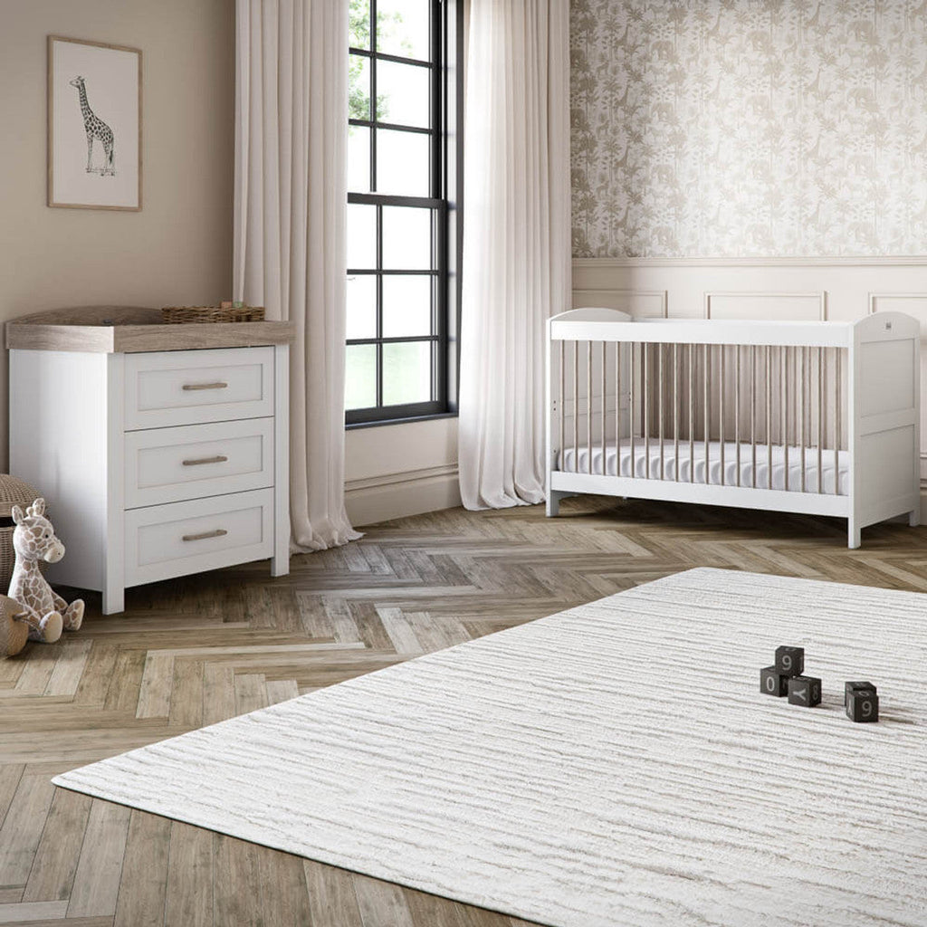 Silver Cross Valencia 2 Piece Nursery Set with Convertible Cot Bed & Dresser