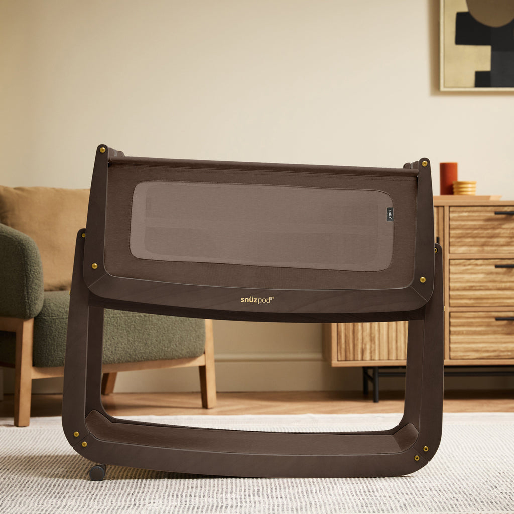 Snuzpod 5 Bedside Crib - Chocolate