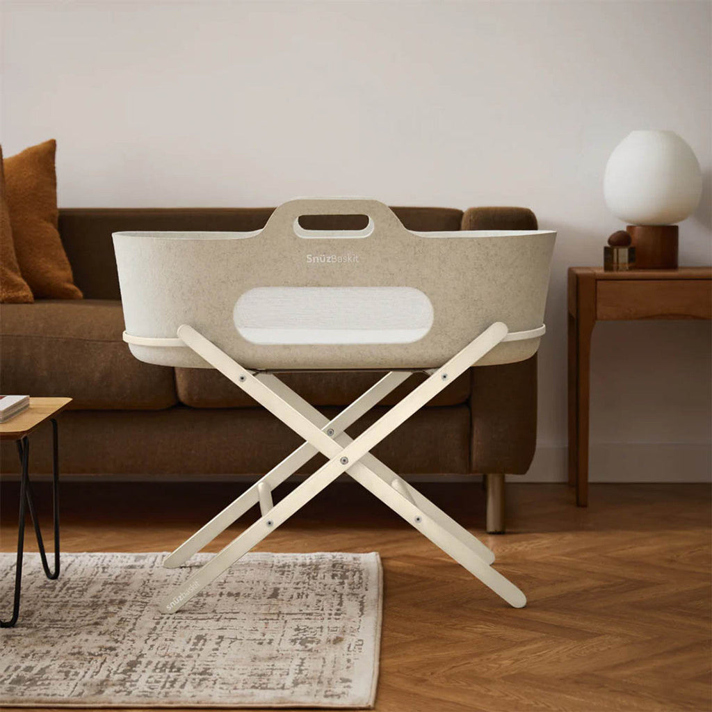 SnuzBaskit Barley Moses Basket & Cashmere Stand