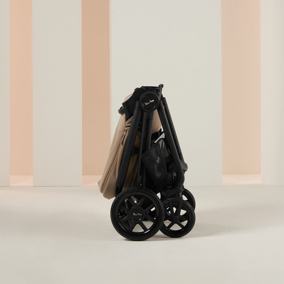 Silver Cross Reef 2 with Cybex Cloud T Ultimate Bundle - Mocha 4