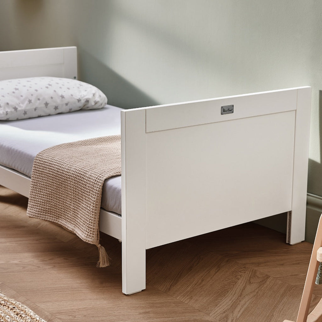 Silver Cross Bromley Cot Bed - White 2