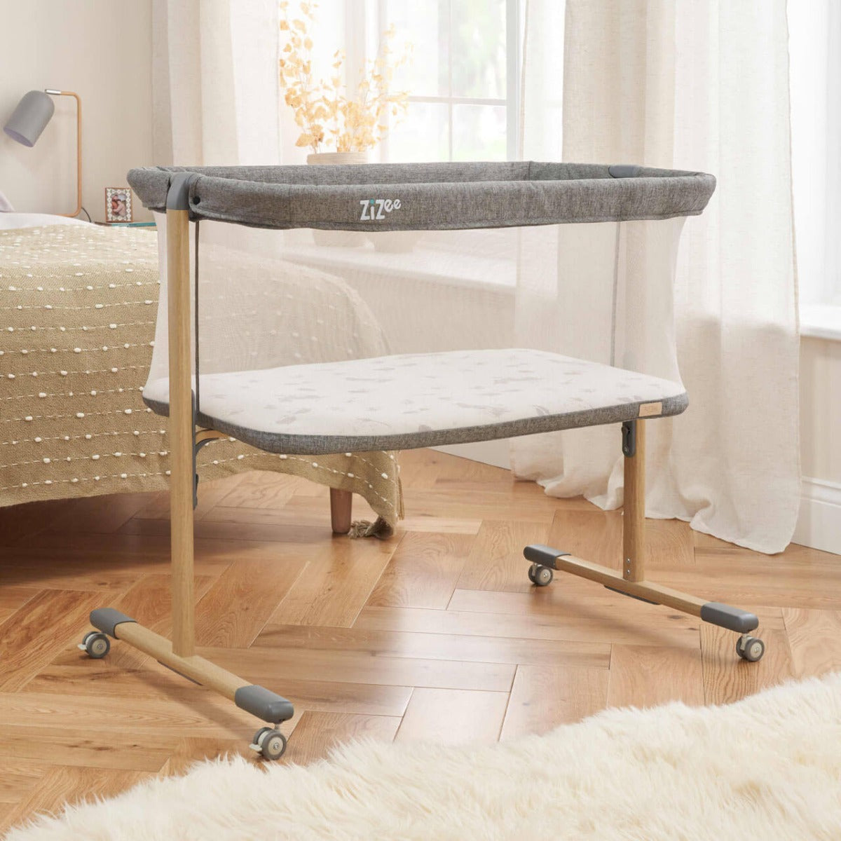 Tutti Bambini ZiZee Breathable Rocking Crib - Oak/Charcoal 4
