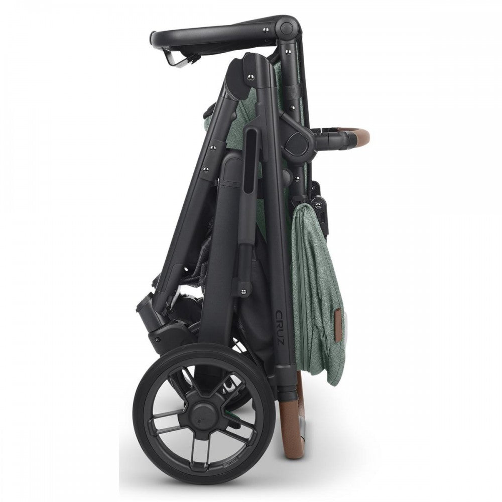 UPPAbaby CRUZ V2 Pushchair & Carrycot - Gwen 17