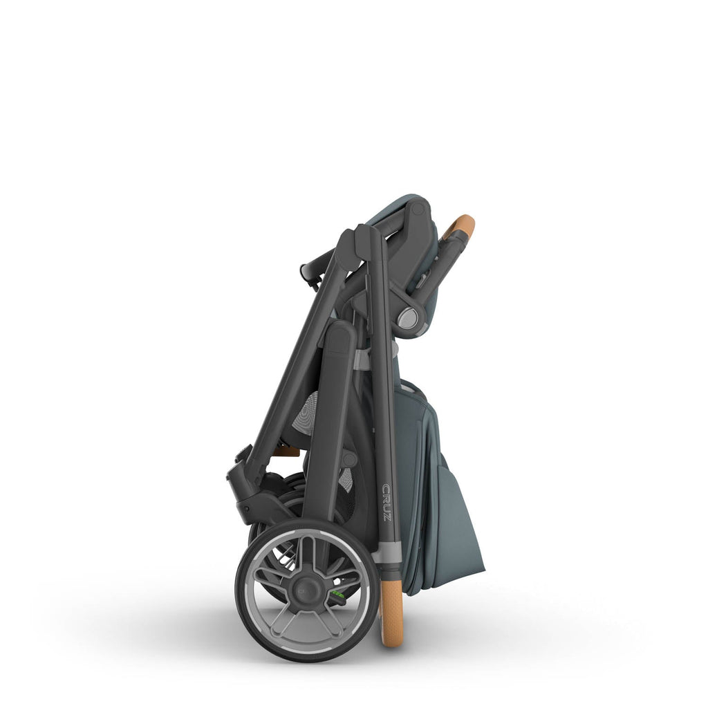 UPPAbaby Cruz V3 Pushchair, Carrycot & Accessory Bundle - Dillan