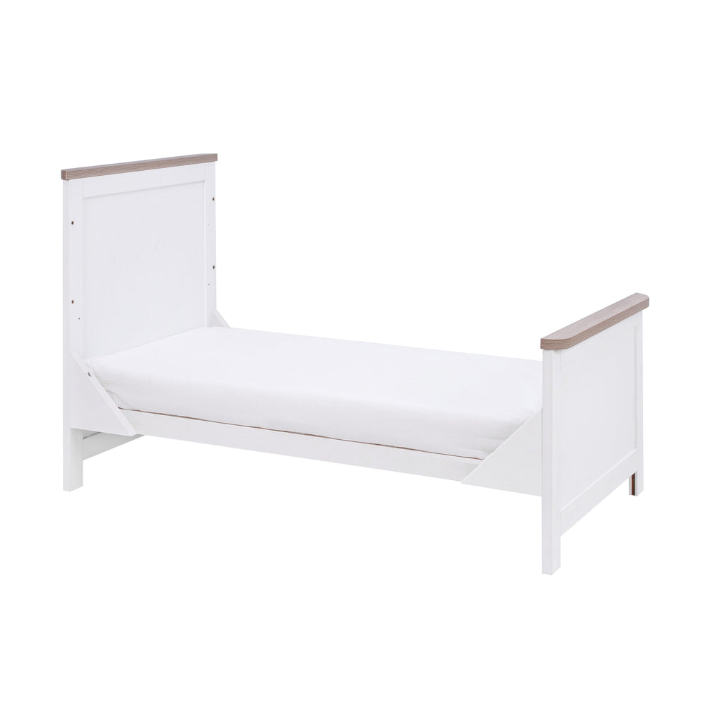 Tutti Bambini Verona 2 Piece Room Set - White & Oak