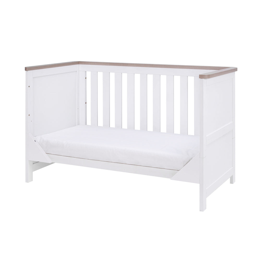 Tutti Bambini Verona 2 Piece Room Set - White & Oak